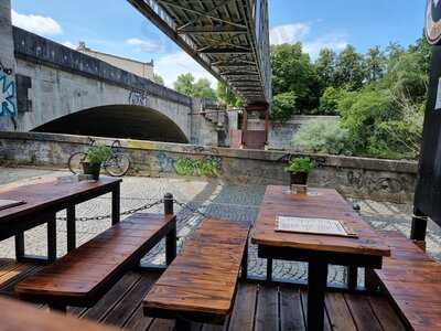 Boazn - Öffentliche Bedürfnisanstalt