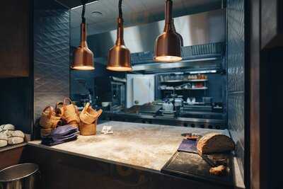 Chicago's Grill & Bar