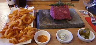 Mahalo Burger, Bowls & Hot Stone Steaks