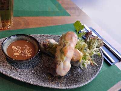 Ha Vy Restaurant Asian Fusion & Sushi