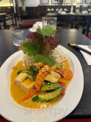 Sauvage Vegan Tapas Bar