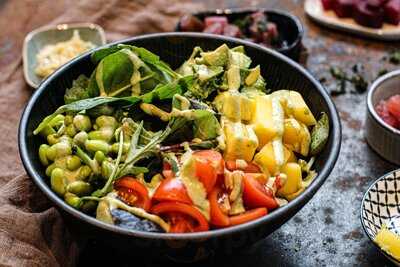 Jayjay's - Bowls, Juices & More