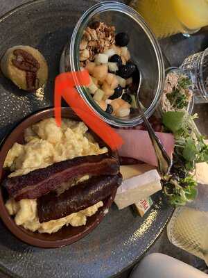 Juliette Cafe & Brasserie