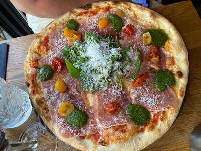 Cafe & Restaurant Nero