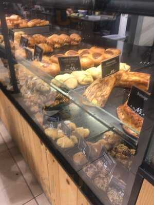 Hermans Cafe & Bageri