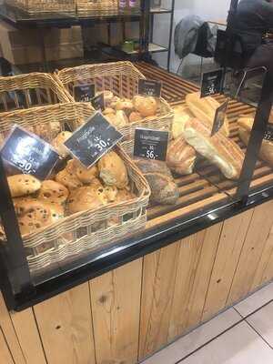 Hermans Cafe & Bageri