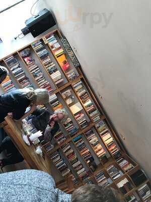 Love's Bog- Og Vincafe