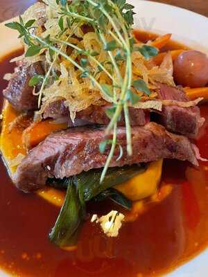 Garden Restaurant & Vinbar