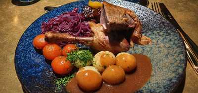 Backstage Bar & Restaurant