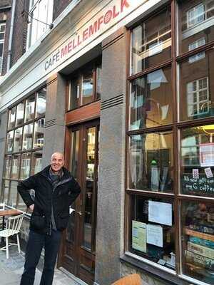 Café Mellemfolk