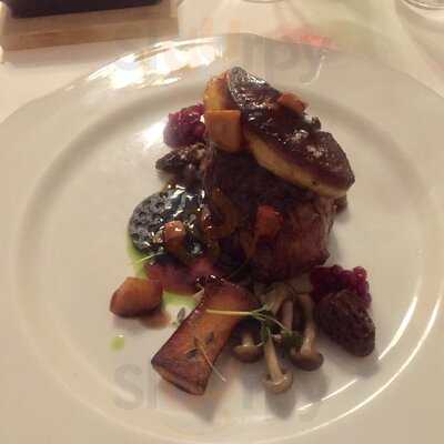 Queens Garden - Hotel Royal