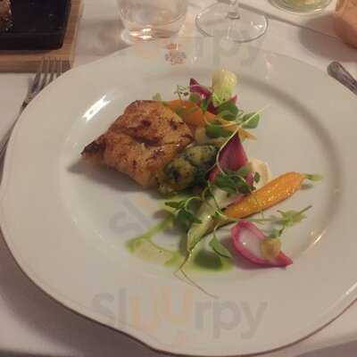 Queens Garden - Hotel Royal