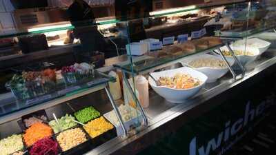 Dee Dee's Sandwiches