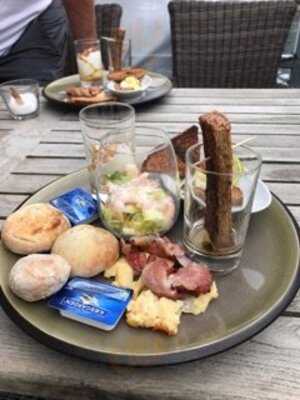 Copper Box Café And Box