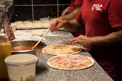 Pizza Day And Night