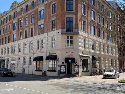 Nytorv Restaurant And Cafe