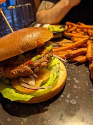 The Bronx Burger Bar