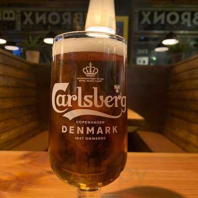 The Bronx Burger Bar