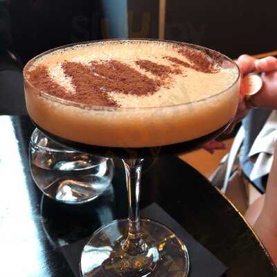 Balthazar Champagne Bar