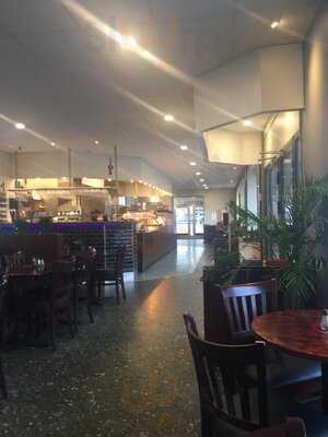 Astor Deep Pan Pizza