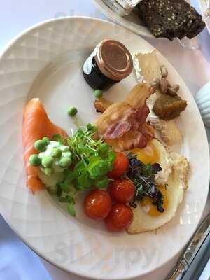 Ambassaden & Konsulatet