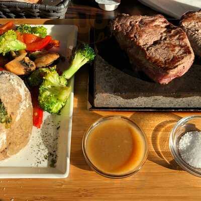 Jacobsen Brewhouse & Bar