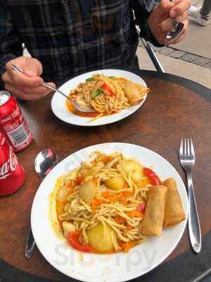 Suphan Thai Takeaway