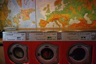 The Laundromat Cafe