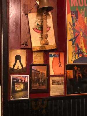 Eiffel Bar