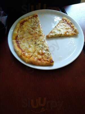 Iboo's Pizza & Pakistansk Takeaway