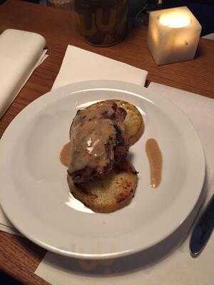 Cava Bar Mar Y Montana