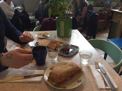 Gedigen Kaffe Og Sager