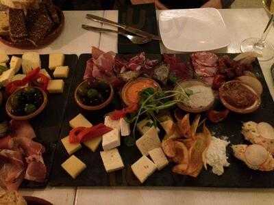 No. 4 Ny Nordisk Tapas & Vinbar