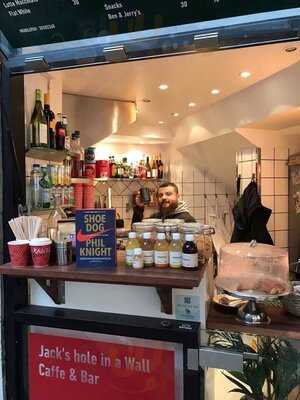 Jack's Hole In A Wall