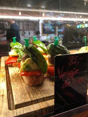 Tapa Del Toro Tivoli