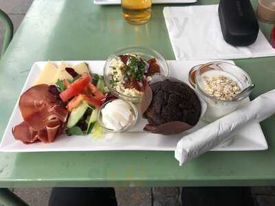 Cafe Det Elektriske Hjoerne