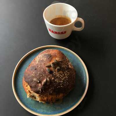 Tomasito - Cozy Coffee