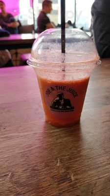 Joe & The Juice