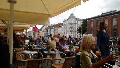 Hong Kong Restaurant