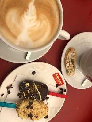 Motto Bar & Trattoria