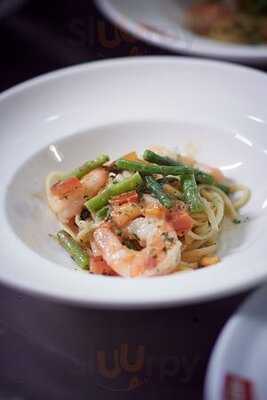 Motto Bar & Trattoria