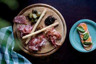 Vingaarden - Enoteca E Pizzeria