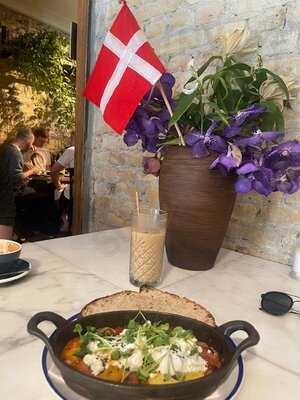 Ø12 - Coffee & Eatery