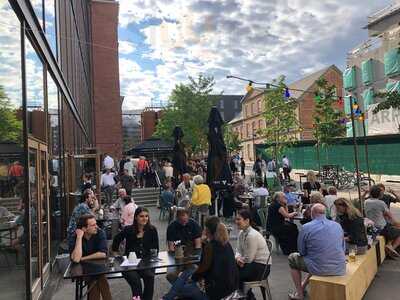 Carls Øl & Spisehus