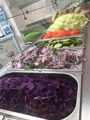 Fast Food Pizza And Shawarma