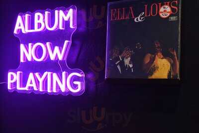 Album - Bar Med Plader