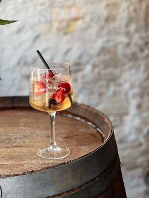 Vesterhus Wine & Charcuterie