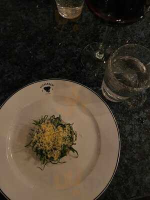 Alexanders Bistro