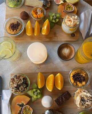 Cafe Feel Good And Eatery