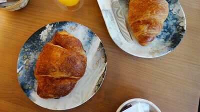 Mara Coffee & Lounge